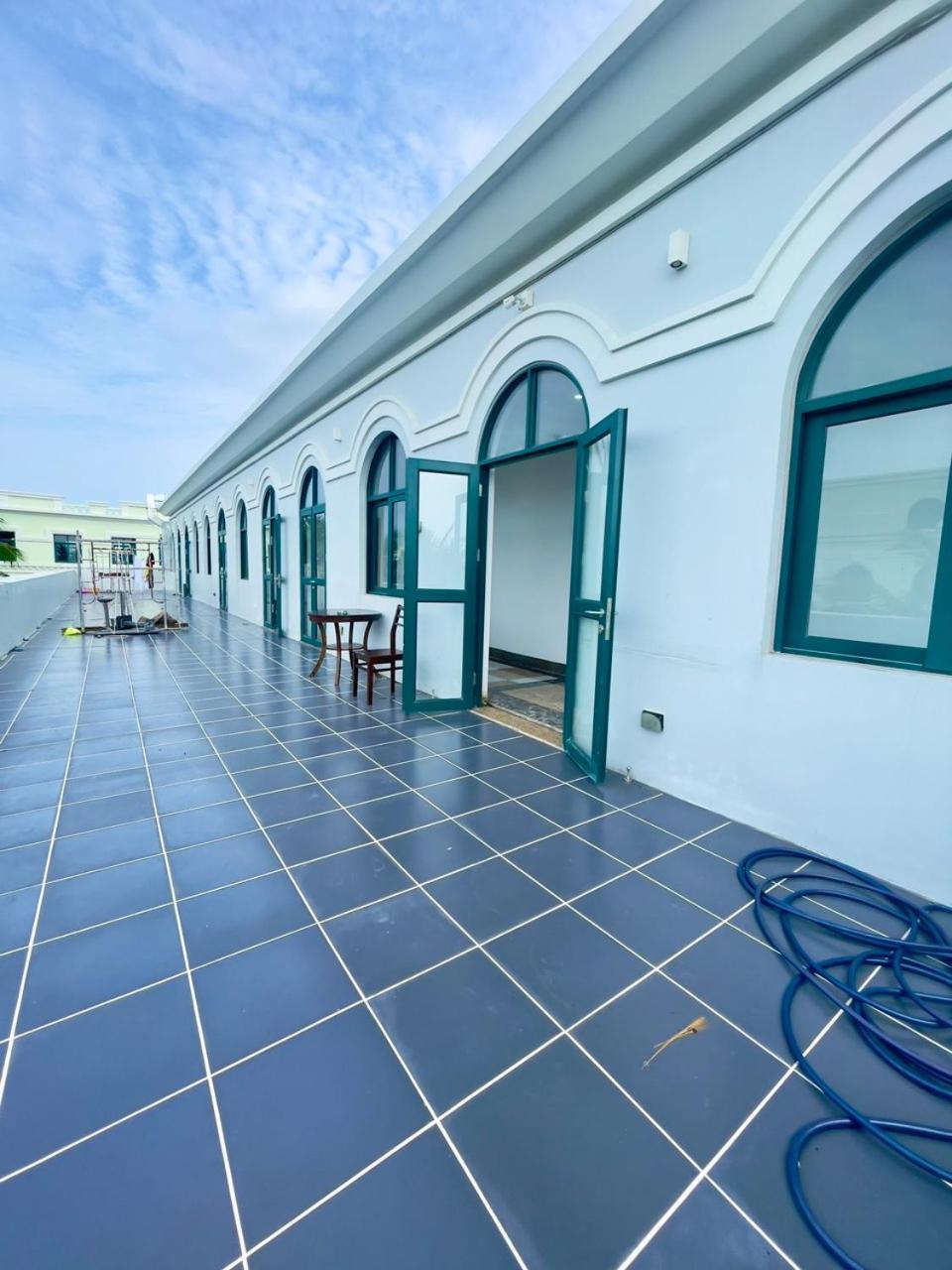 Nakichi Hotel Duong Dong Exterior foto