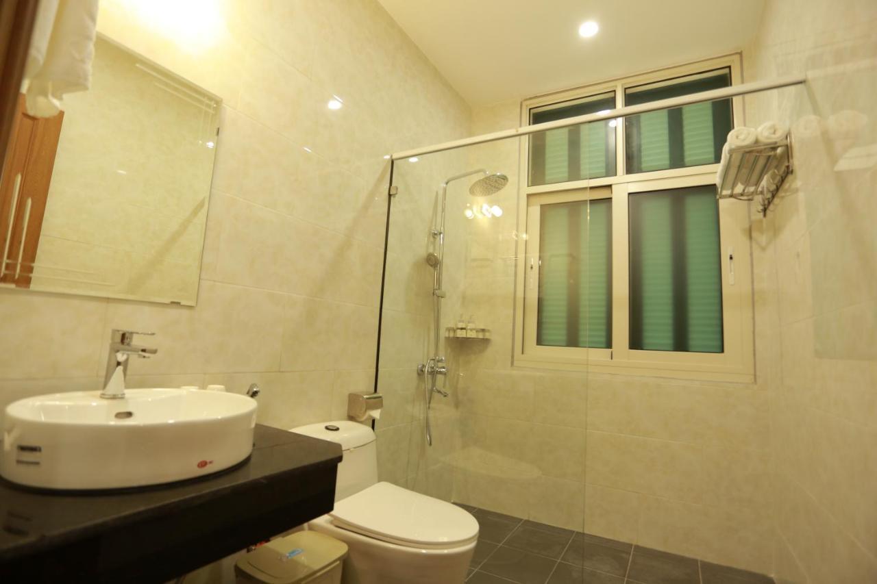 Nakichi Hotel Duong Dong Exterior foto